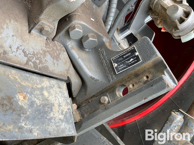 2019-fendt-826-vario-image-16