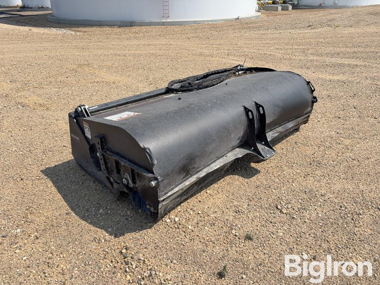 erskine-7’-sweeper-bucket-image-3