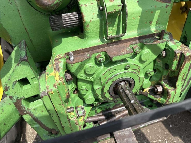 john-deere-4320-image-12
