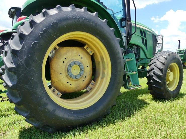 john-deere-6115d-image-6