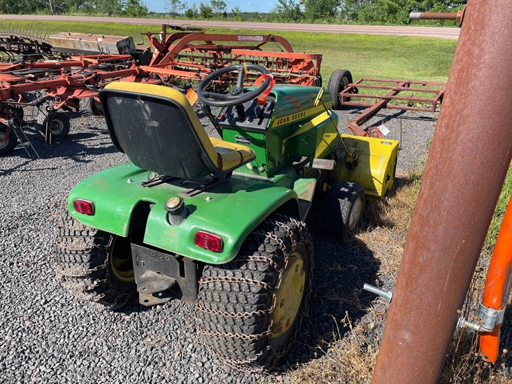 john-deere-300-image-4