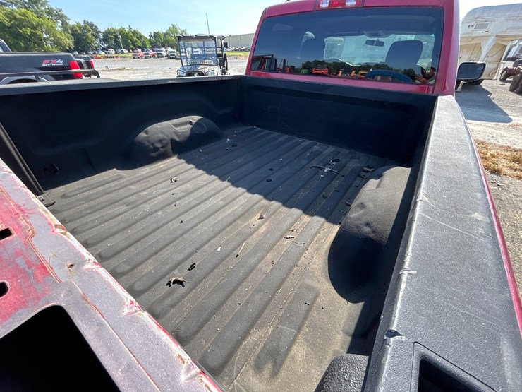 2013-dodge-1500-image-5