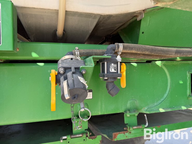 john-deere-4930-image-16