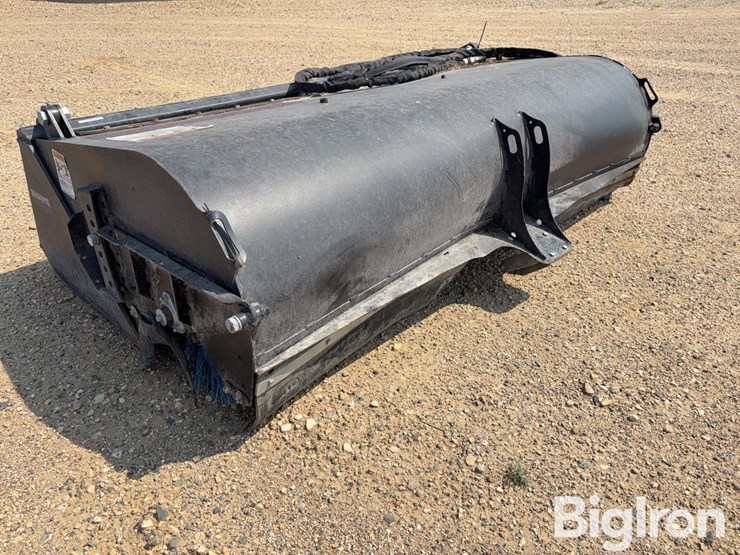 erskine-7’-sweeper-bucket-image-15