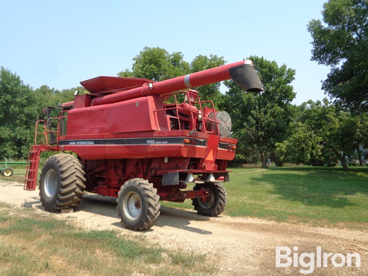 1989-case-ih-1680-image-7