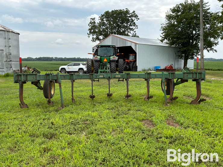 john-deere-915-image-6