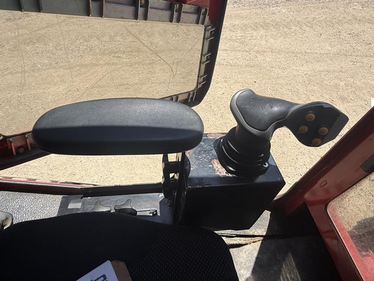 2021-lamtrac-ltr-6170t-image-21