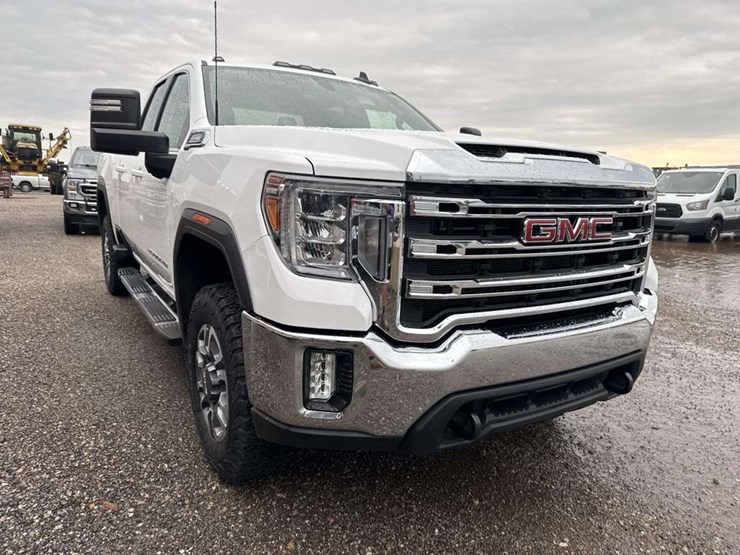 2022-gmc-sierra-2500-image-4