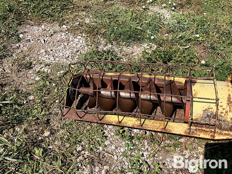 buhler-farm-king-861-image-16