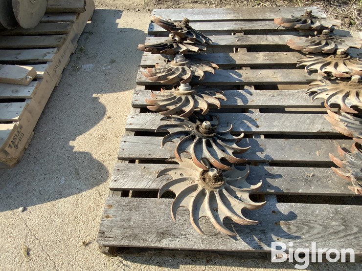 spike-tooth-closing-wheels-image-9