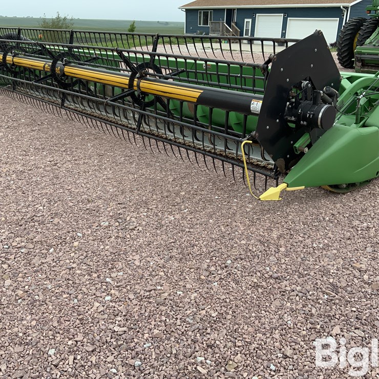 2009 JOHN DEERE 630F