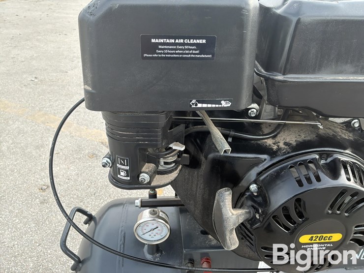 2025-massey-ferguson-730-image-11