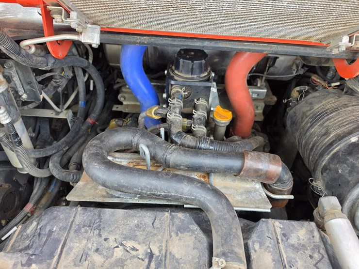2018-kubota-svl95-2s-image-11