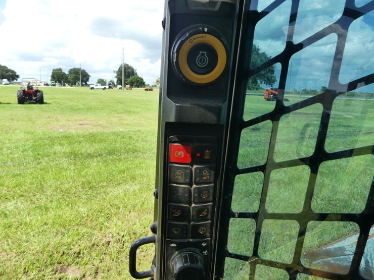caterpillar-255-image-15