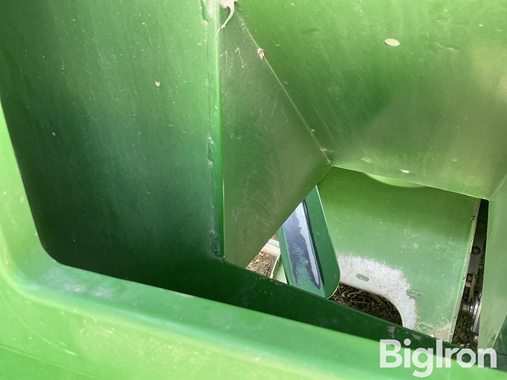 2019-john-deere-s770-image-17