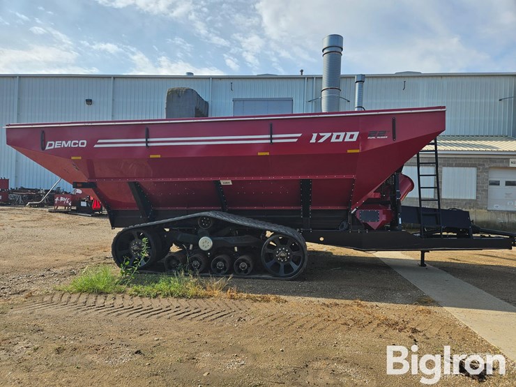 2023-demco-1700-image-4