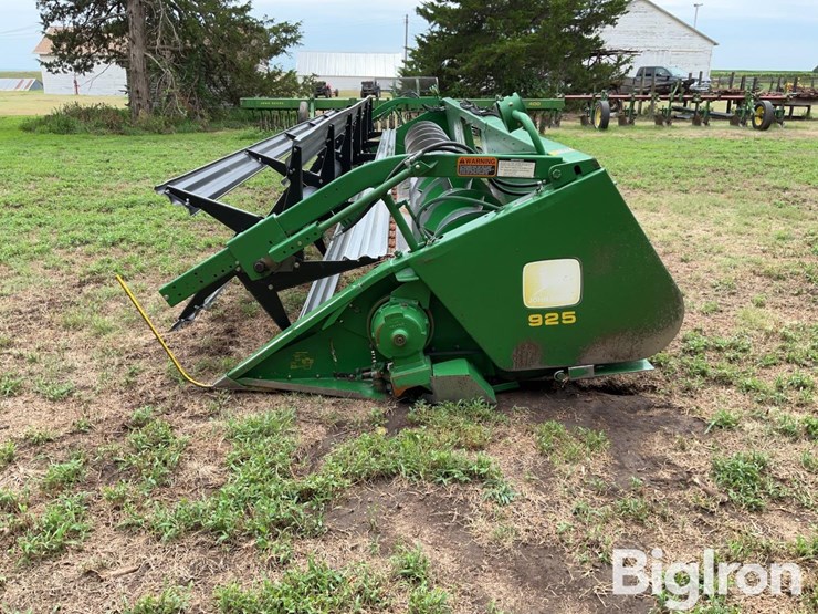 john-deere-925-image-8