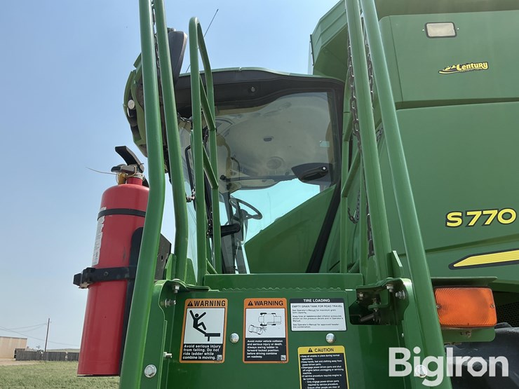 2019-john-deere-s770-image-15