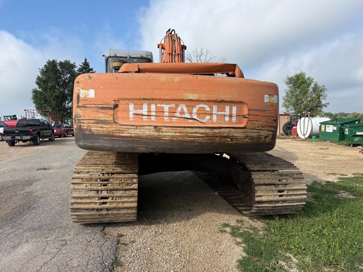 2000-hitachi-ex200-lc-image-6