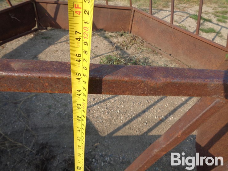 round-bale-feeder-image-14
