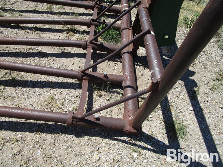 john-deere-725-image-9