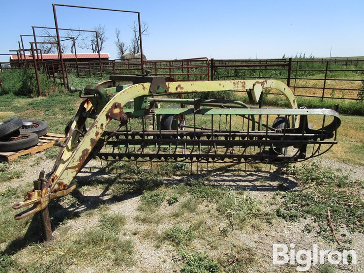 john-deere-858a-image-1