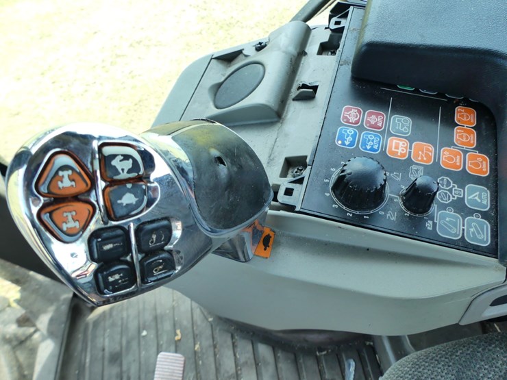 case-ih-160-image-17