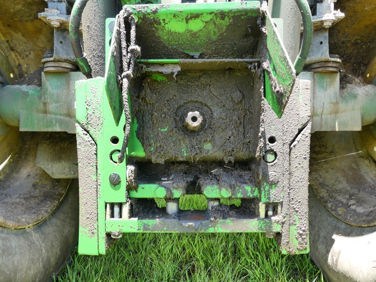 john-deere-6110m-image-8