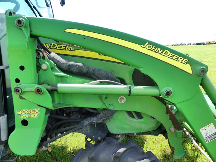john-deere-3520-image-14