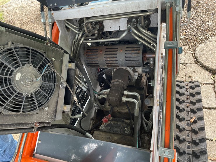 #225-•-2024-jq-power-mini-track-skid-steer-with-bucket-(sun-prairie,-wi)-image-16