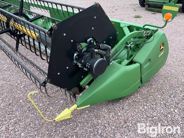 2009-john-deere-630f-image-9