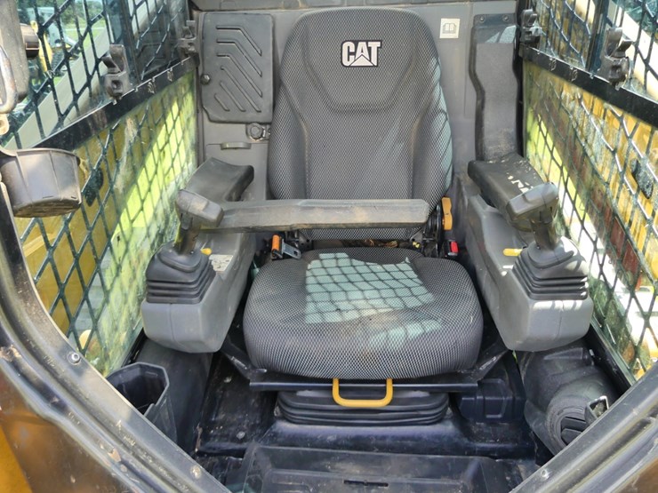caterpillar-255-image-12