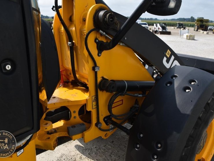 2023-jcb-409-image-40