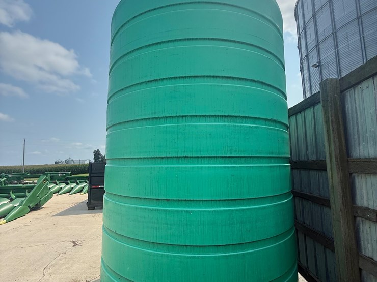 enduraplas-vertical-storage-tank-image-5