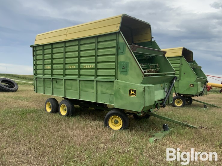 john-deere-716a-image-3
