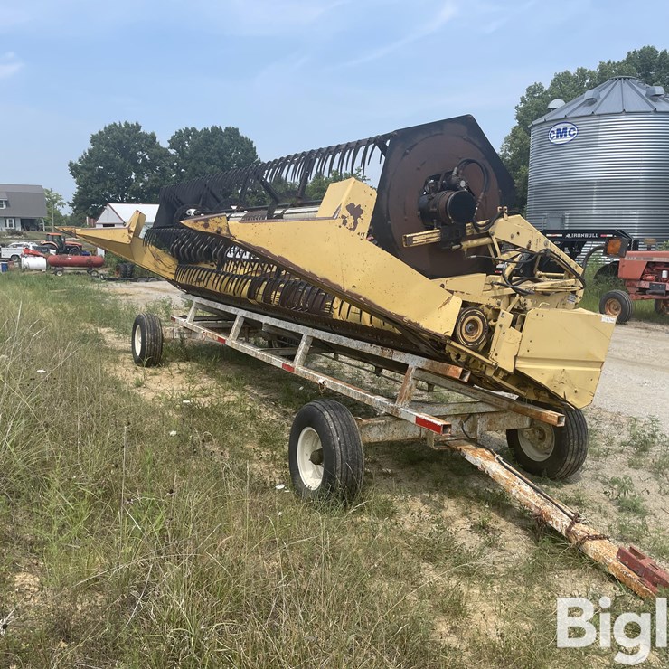 NEW HOLLAND 973