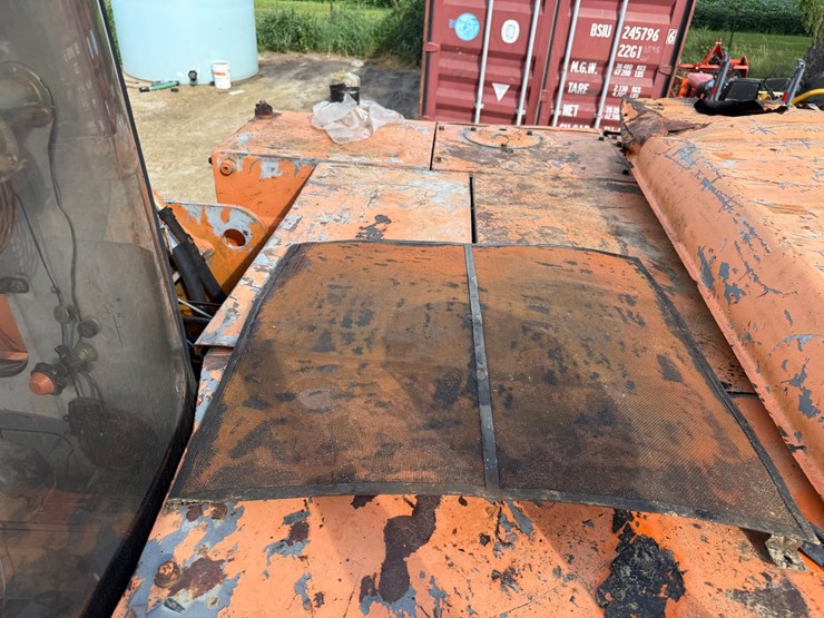 2000-hitachi-ex200-lc-image-46