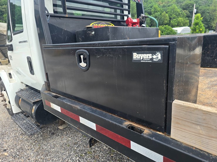 2006-international-durastar-4300-image-57