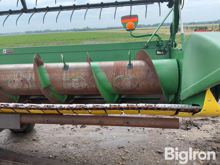 2015-john-deere-630f-image-17