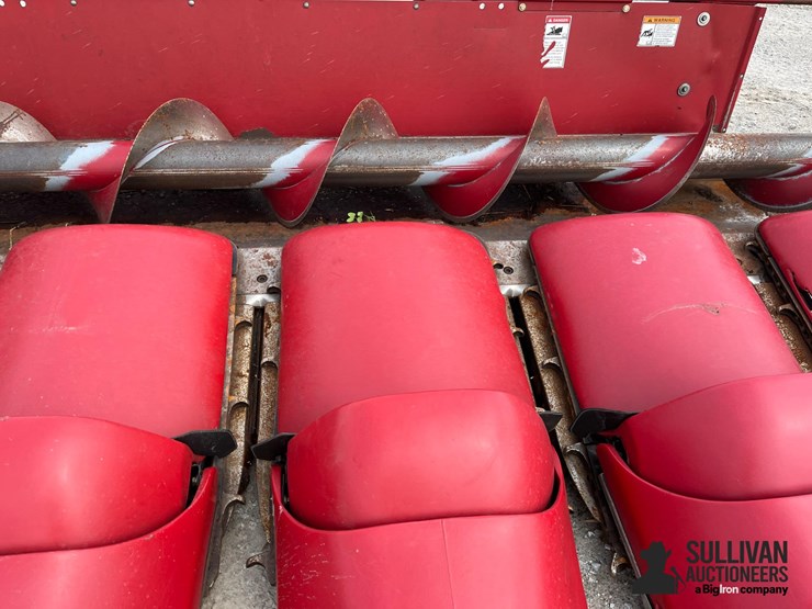 case-ih-2212-image-14