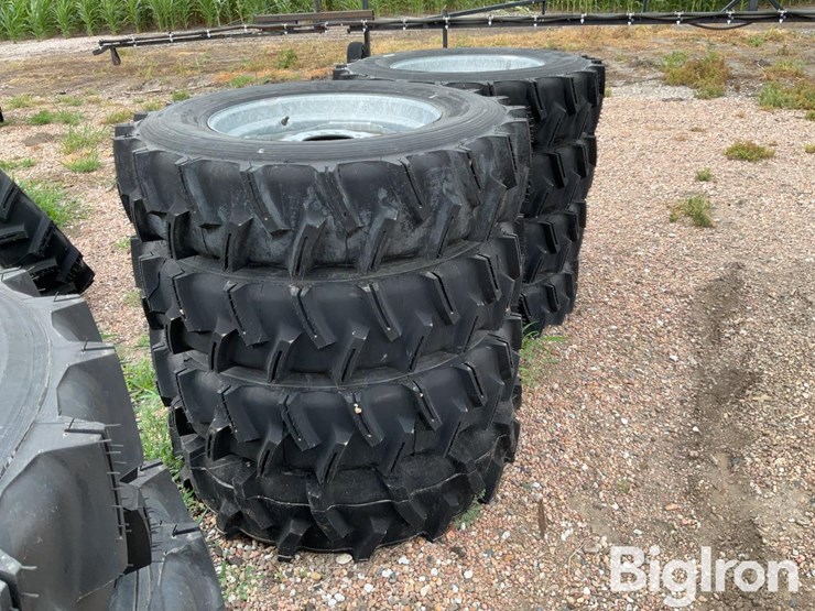recapped-11r24.5-pivot-tires-&-rims-image-8