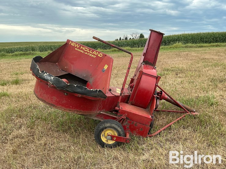 new-holland-30-image-4