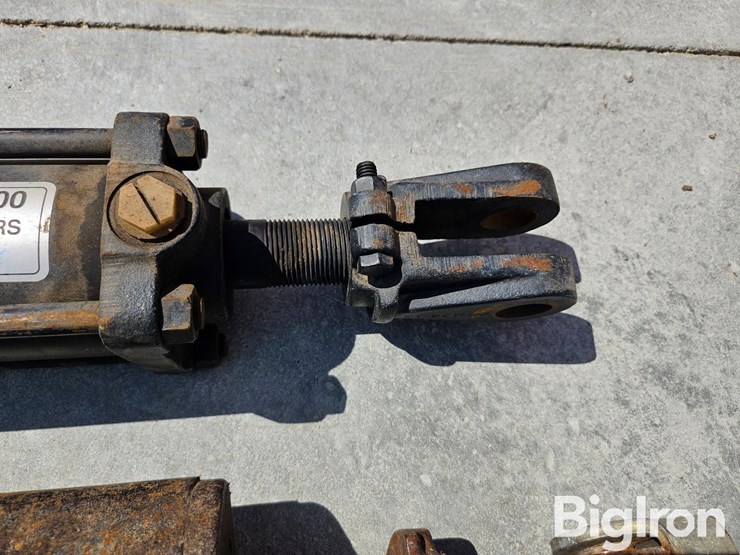 john-deere-2500-image-14