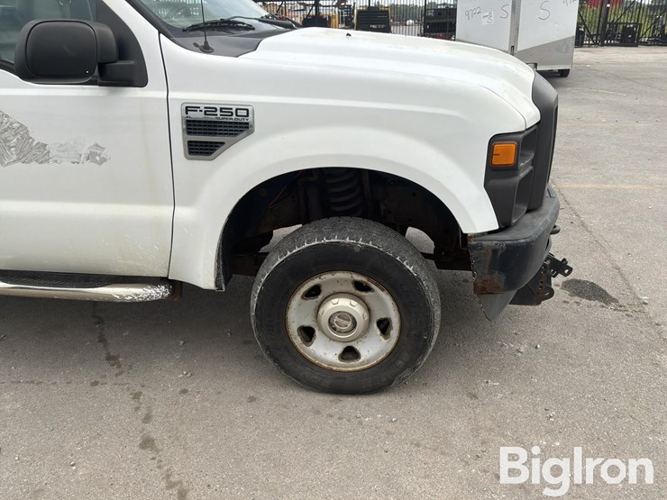 2008-ford-f250-xl-image-14