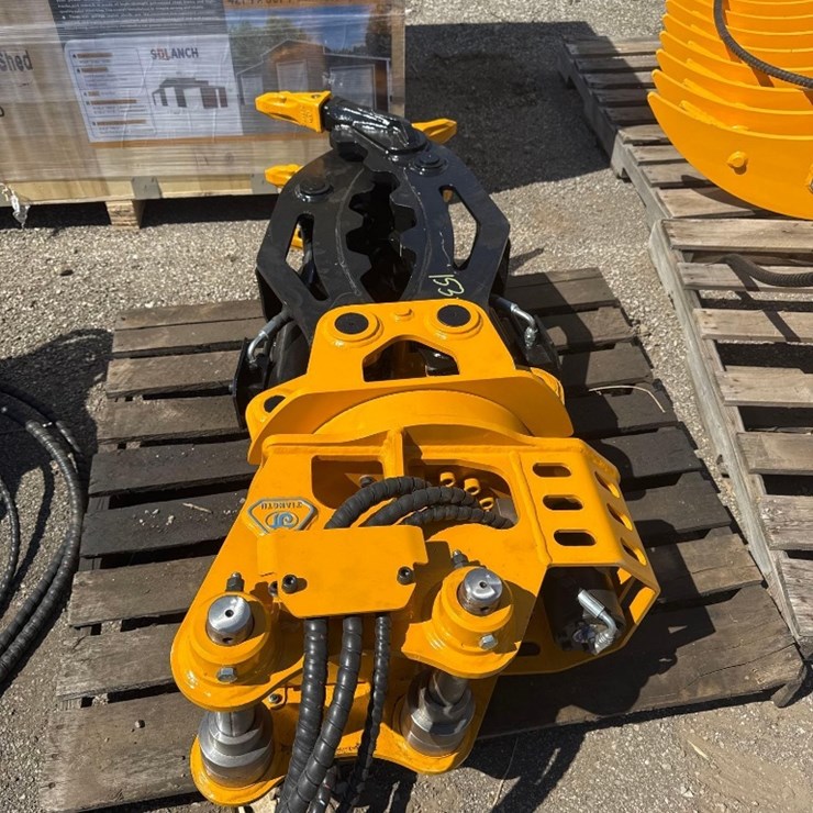 New Jiangtu Co Large Electronic/Hydraulic Swivel Grapple Attachment