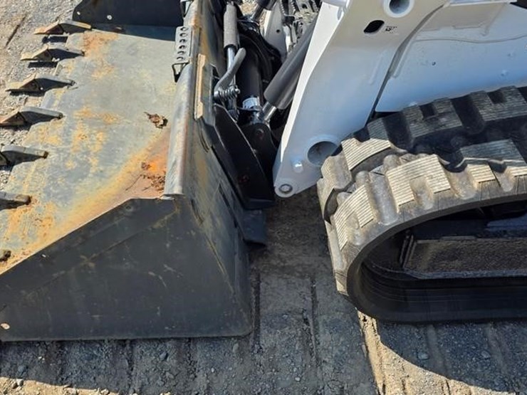 2019-bobcat-t595-image-31