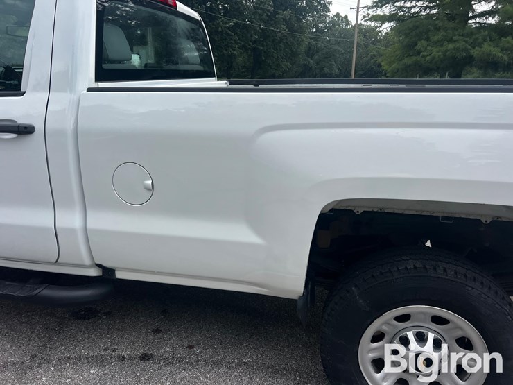 2016-chevrolet-3500-image-11