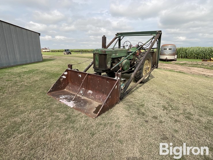 john-deere-70-image-1