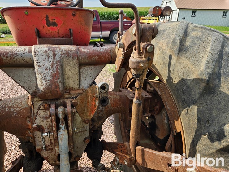 1959-massey-ferguson-85-image-18
