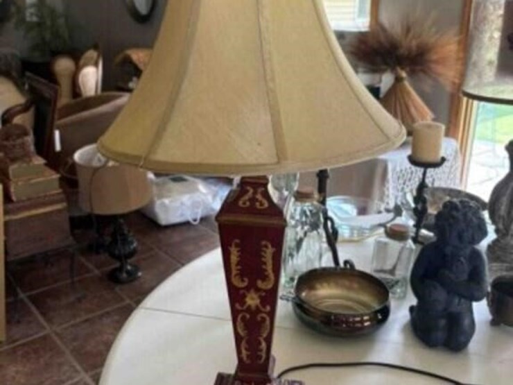 table-lamp-image-1